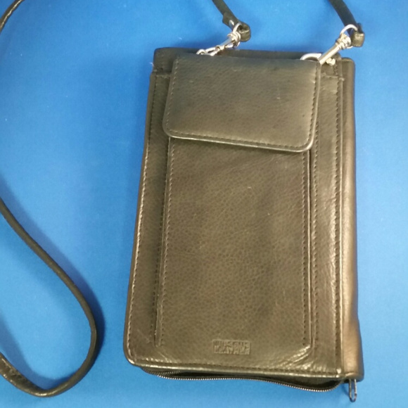 Wilsons Leather Black Neck wallet. - Picture 2 of 7